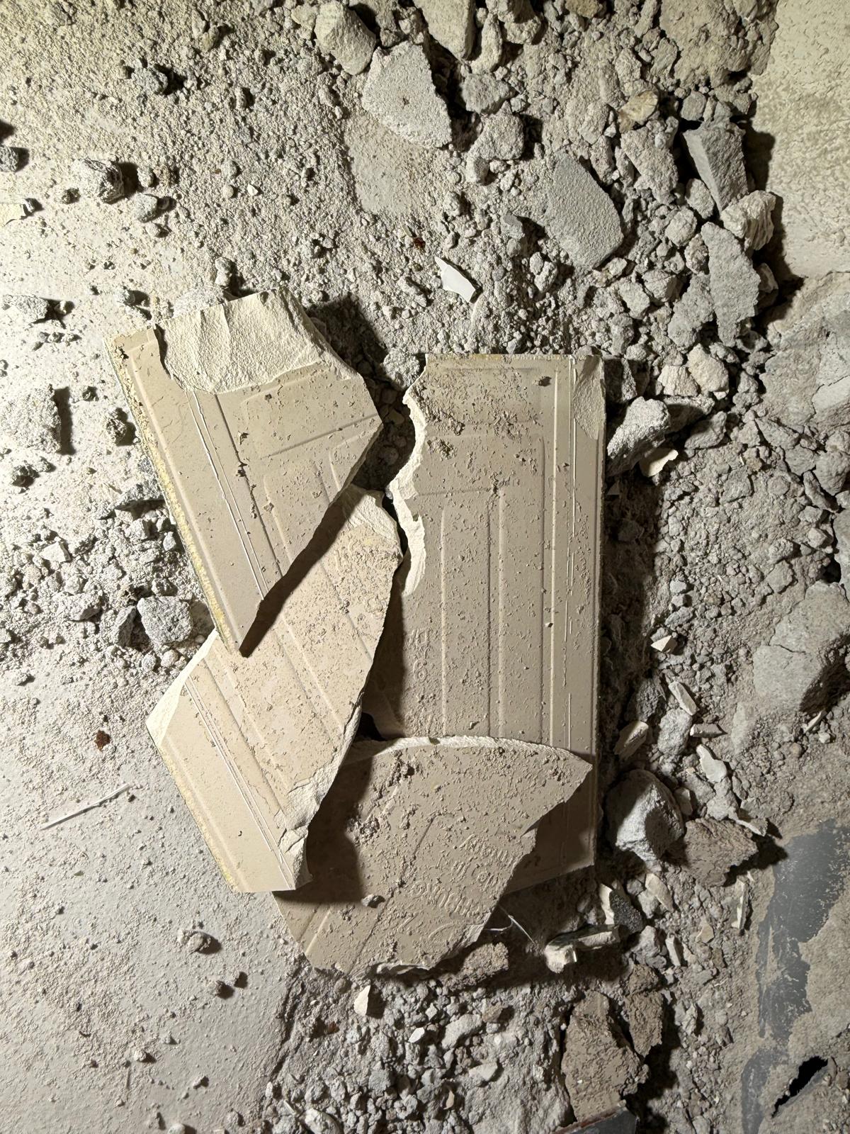 Fliesen mit möglichem Gefahrstoffvorkommen